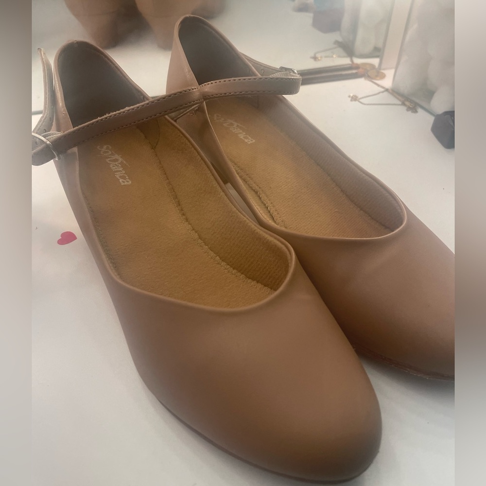 SoDanca character dance shoes
